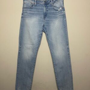 American Eagle 33W x 32L Athletic Fit Light Wash Blue Jeans Airflex